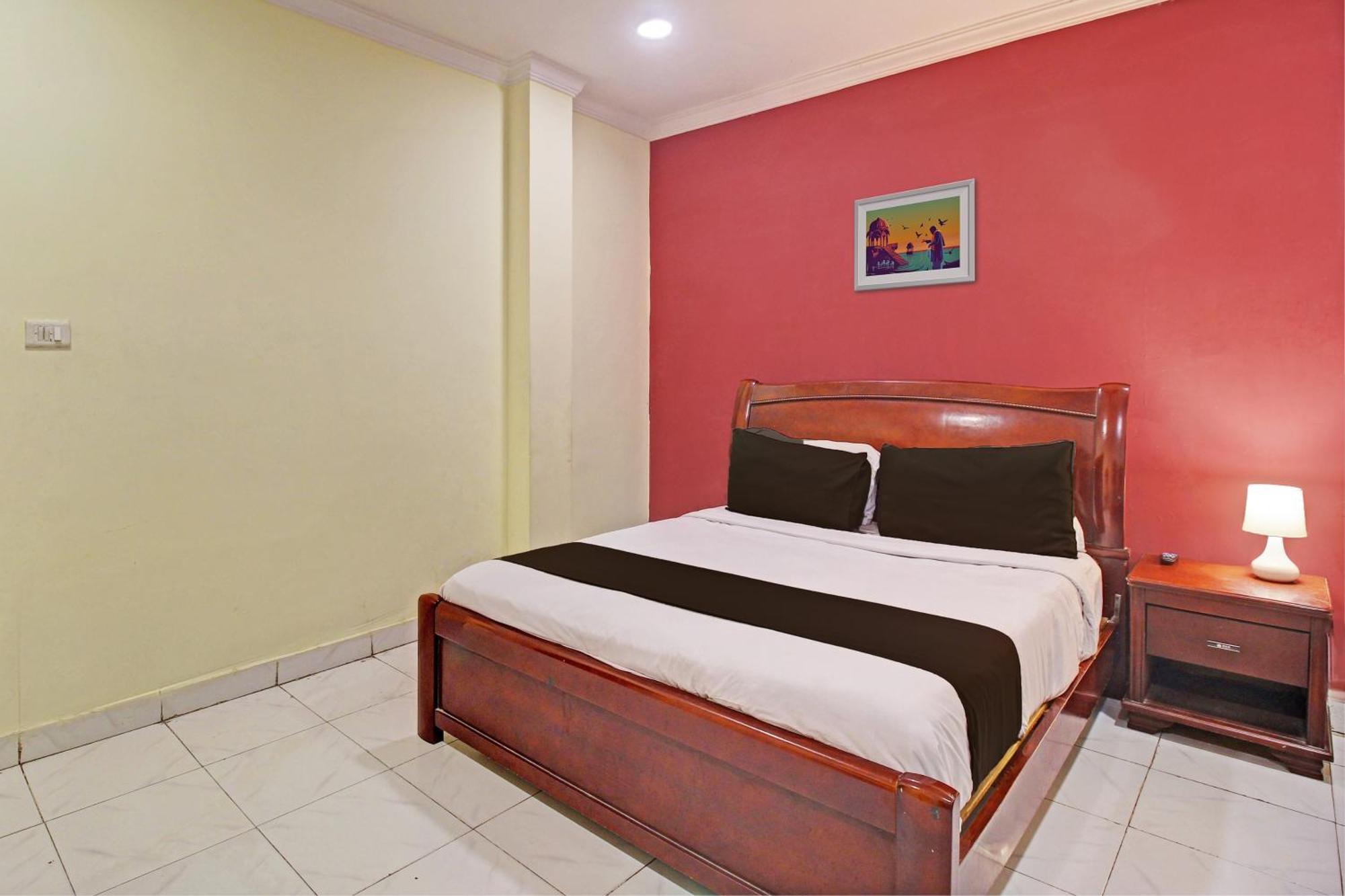 Hotel O Ruma Near Nampally Railway Station Hyderabad Esterno foto